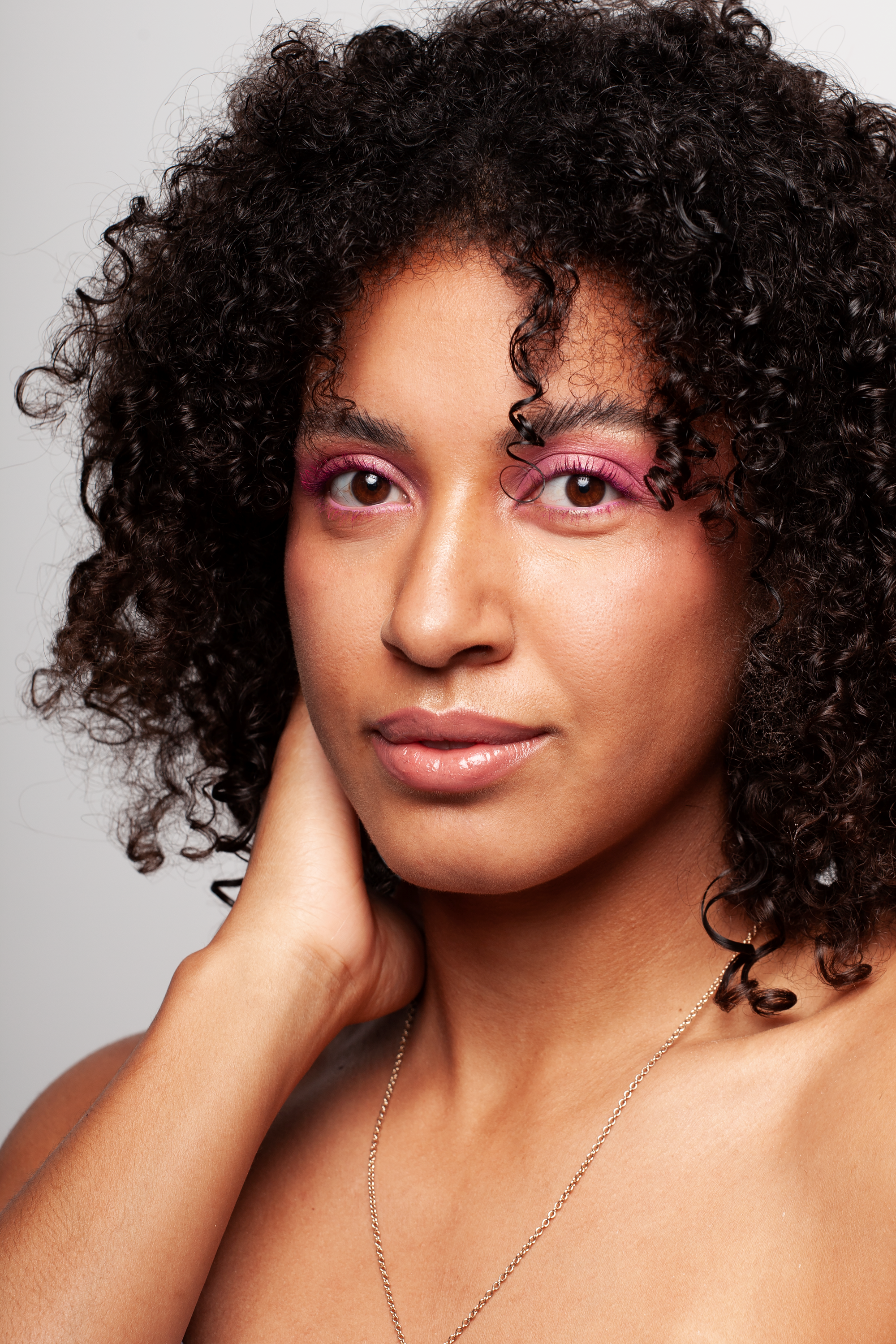 Facechart Erstellung für kreative Make up Designs