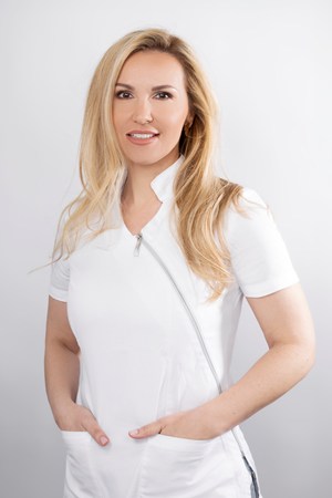 Mirela Sarajlić heute als selbstständige Kosmetikerin mit Schwerpunkt Medical Beauty