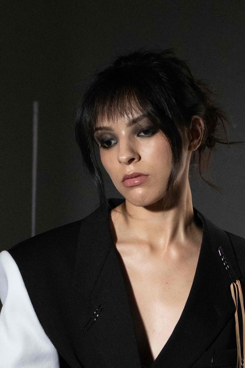 Model mit schwarzem Smokey Eye
